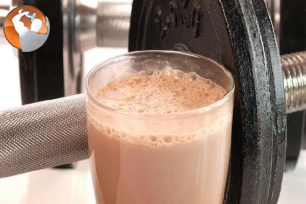 5 lưu ý quan trọng khi dùng sữa tăng cân tăng cơ cho người tập gym
