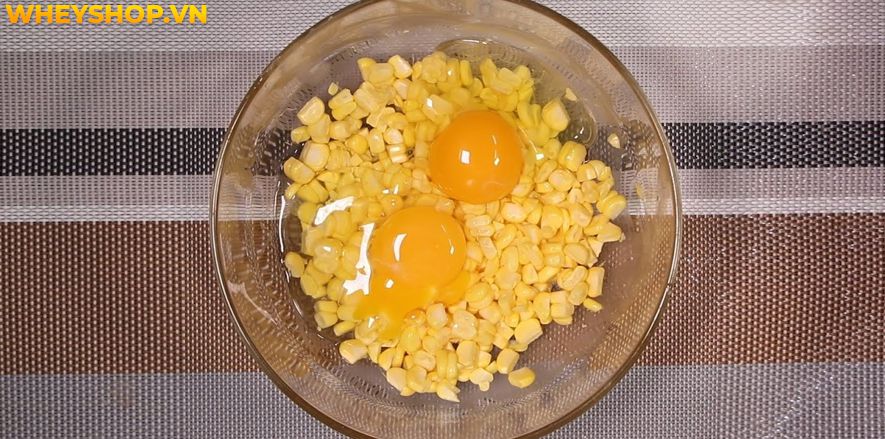 Ăn trứng gà sống có tốt không, đó vẫn là một vấn đề đang được tranh luận. Và các bạn hãy đưa ra sự lựa chọn cũng như cách sử dụng trứng tốt nhất cho bản thân...