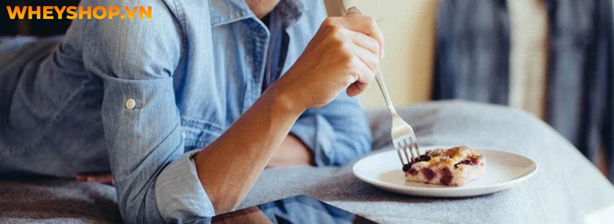 Nếu bạn đang phân vân việc ăn khuya có hại sức khỏe không thì hãy cùng WheyShop điểm qua 10 tác hại của việc ăn khuya ngay nhé...