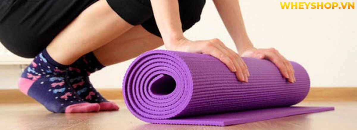 Nếu bạn đang phân vân tìm kiếm thảm tập yoga loại nào tốt thì hãy cùng WheyShop tham khảo chi tiết cách chọn thảm tập Yoga qua bài viết...