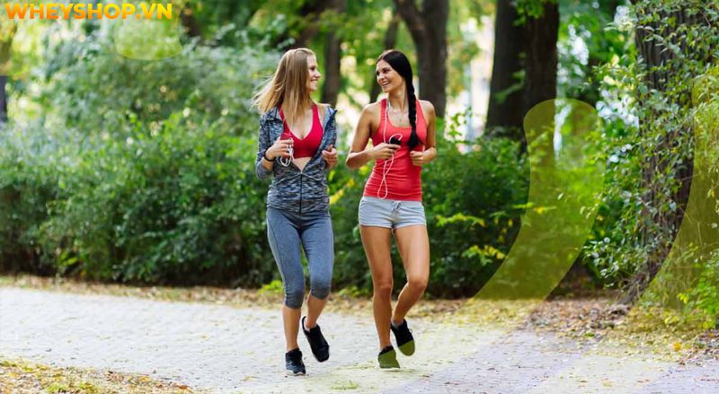 Đi bộ được coi là hình thức tập thể dục đơn giản nhưng mang lại nhiều lợi ích, nhưng bạn có biết tốc độ đi bộ trung bình của một người nên là bao nhiêu thì...