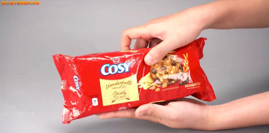 Nếu bạn đang băn khoăn bánh Cosy bao nhiêu calo và ăn bánh Cosy có béo không thì hãy cùng WheyShop giải đáp thắc mắc qua bài viết...
