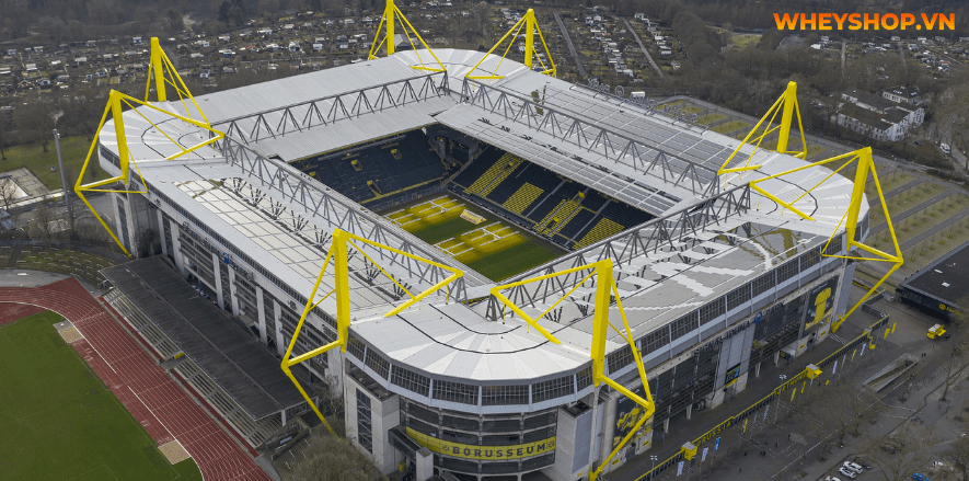 Signal Iduna Park còn được gọi là Sân vận động Westfalenstadion, đây là sân nhà của đội bóng Dortmund, trong mỗi trận đấu sân vận động này thu hút hơn 72.000...